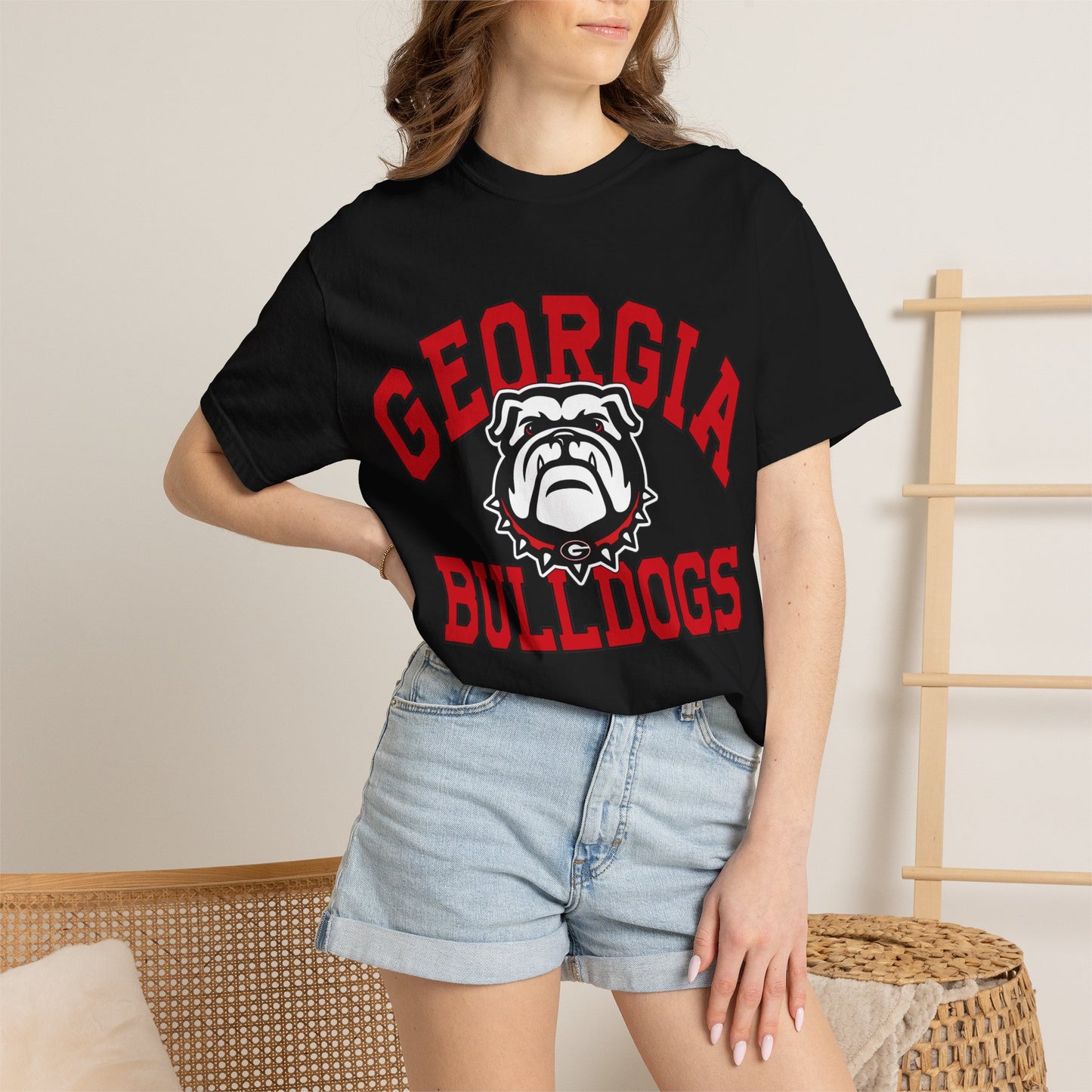Georgia Bulldogs T-Shirt — Vintage Collegiate Bulldog Logo Tee